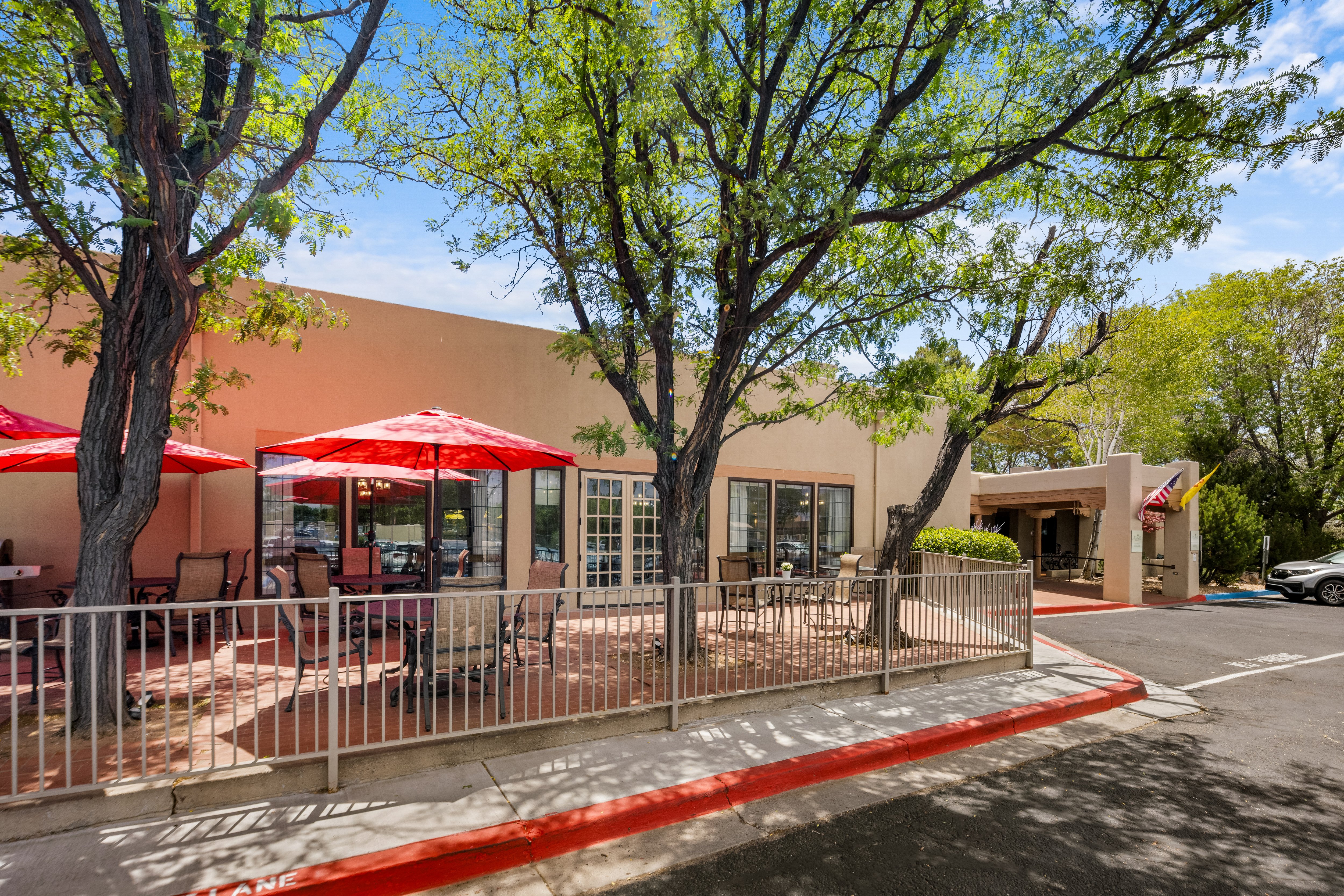 04-Marbella-Santa-Fe-013-NEW Exterior Outdoor Dining