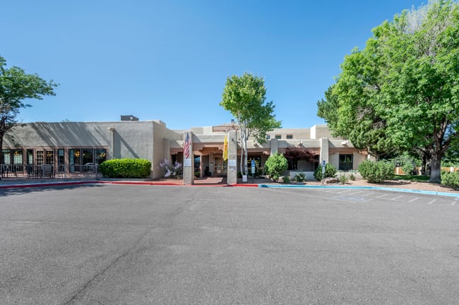 santa-fe-entrance